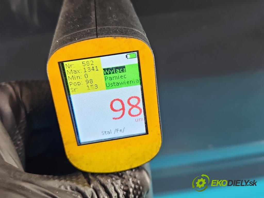 Kia Ceed I 2006-2012 2.0 crdi 140 hp manual 103 kW 1991 cm3 5- dveře zadní pravé  (Klika dveří ostatní)