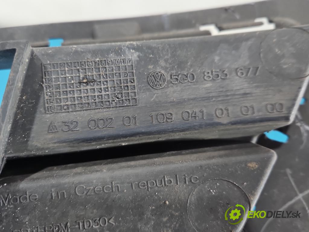 Vw Golf VII 2012-2020 1.2 TSI 86 hp manual 63 kW 1197 cm3 5- Zaślepka: mřížka: nárazníku medián: 5G0853677