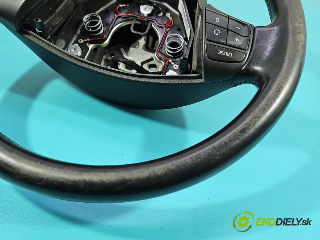 Volvo V70 III 2007-2016 2.0 16V 145 HP manual 107 kW 1999 cm3 5- volant  (Volant)