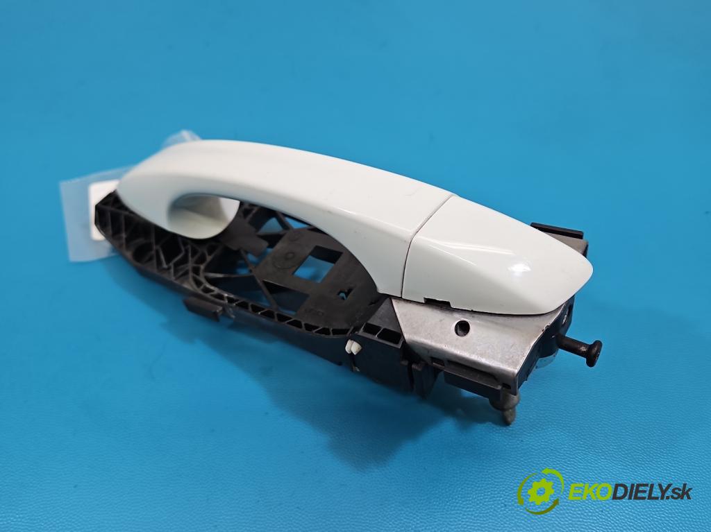 Vw Golf VII 2012-2020 1.2 TSI 86 HP manual 63 kW 1197 cm3 5- rukoväť predné ľavé mimo: 5N0837885H (Kľučka dverí vonkajšia predná ľavá)