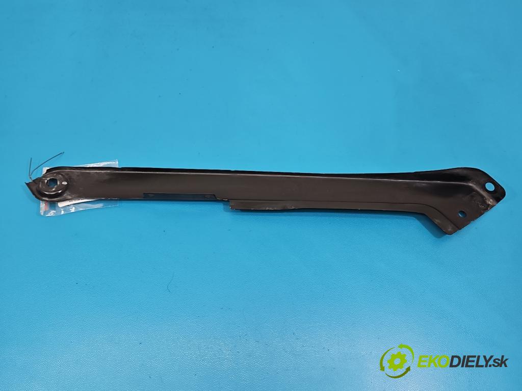 Vw Golf VII 2012-2020 1.2 TSI 86 HP manual 63 kW 1197 cm3 5- Upevnenie: 5G0805932