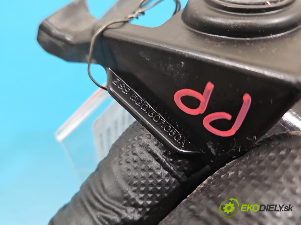 Vw Golf VII 2012-2020 1.2 TSI 86 HP manual 63 kW 1197 cm3 5- Boty: nárazník predné pravý 5G0807184A