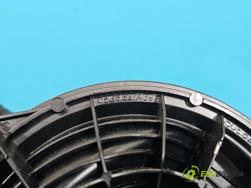 Vw Golf VII 2012-2020 1.2 TSI 86 HP manual 63 kW 1197 cm3 5- rukoväť kufrové dvere zadné 5G9827469D