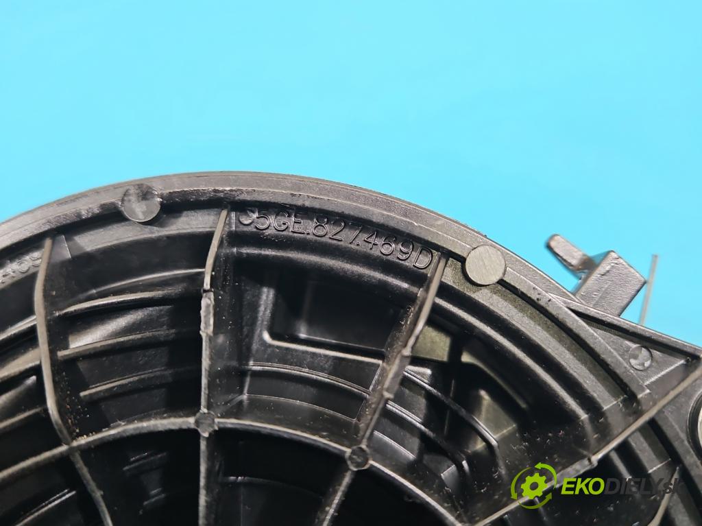 Vw Golf VII 2012-2020 1.2 TSI 86 HP manual 63 kW 1197 cm3 5- rukoväť kufrové dvere zadné 5G9827469D