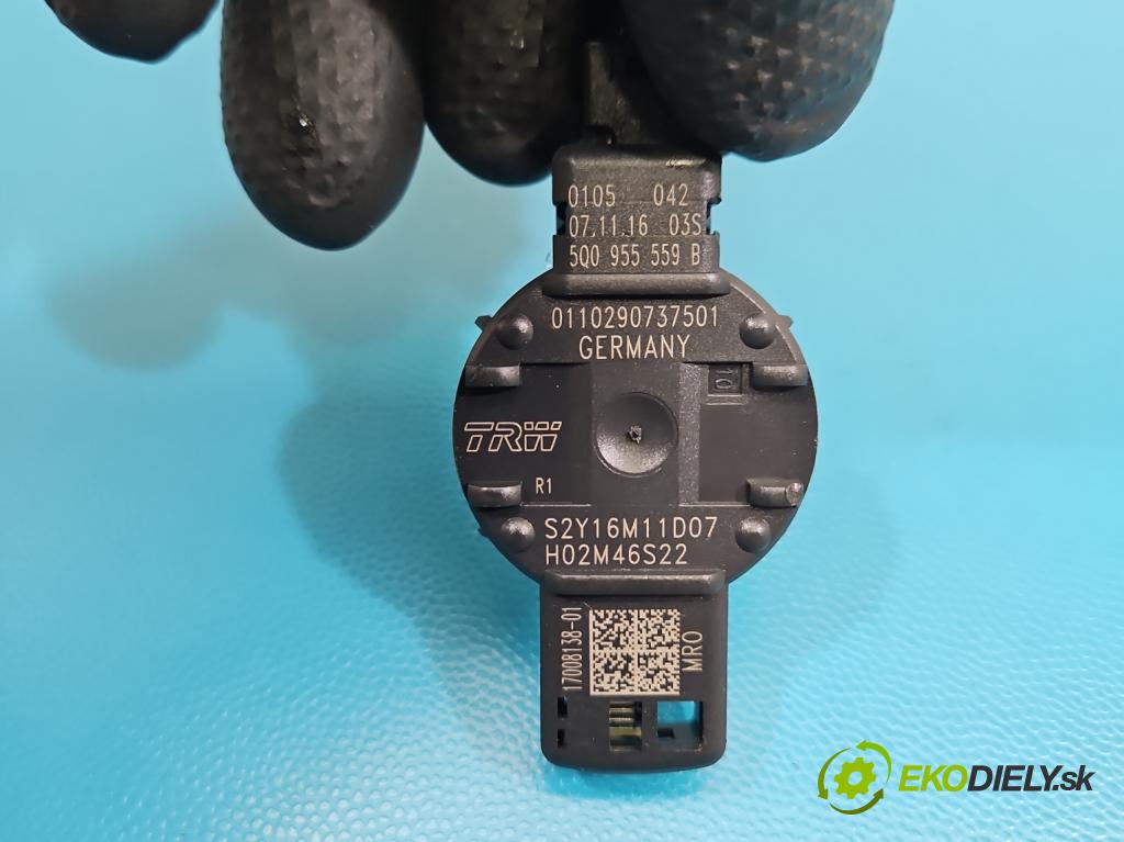 Vw Golf VII 2012-2020 1.2 TSI 86 HP manual 63 kW 1197 cm3 5- snímač déšť: 5Q0955559B (Snímač dažďa)