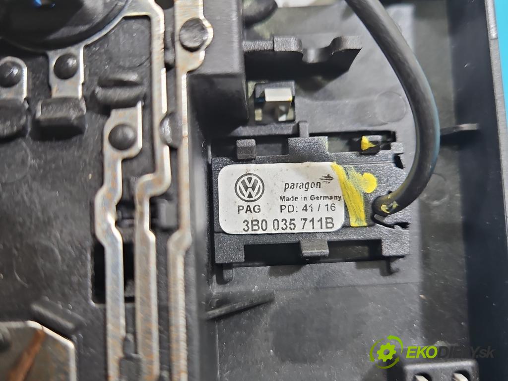 Vw Golf VII 2012-2020 1.2 TSI 86 HP manual 63 kW 1197 cm3 5- svetlo / reflektor interiéra 3B0035711B