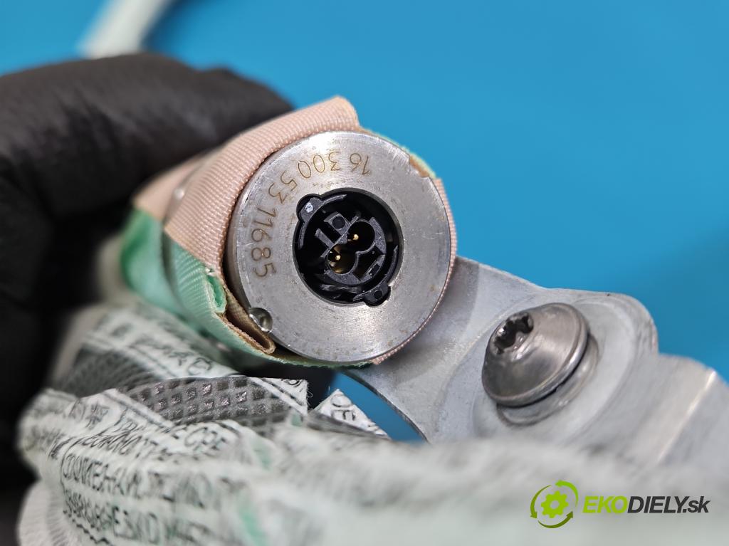 Vw Golf VII 2012-2020 1.2 TSI 86 hp manual 63 kW 1197 cm3 5- Záclona: levé 5G4880741E