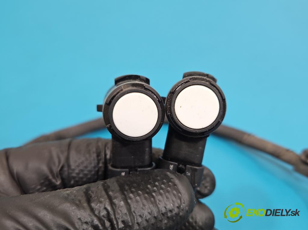 Vw Golf VII 2012-2020 1.2 TSI 86 HP manual 63 kW 1197 cm3 5- snímač parkovaní: 5G0971104L