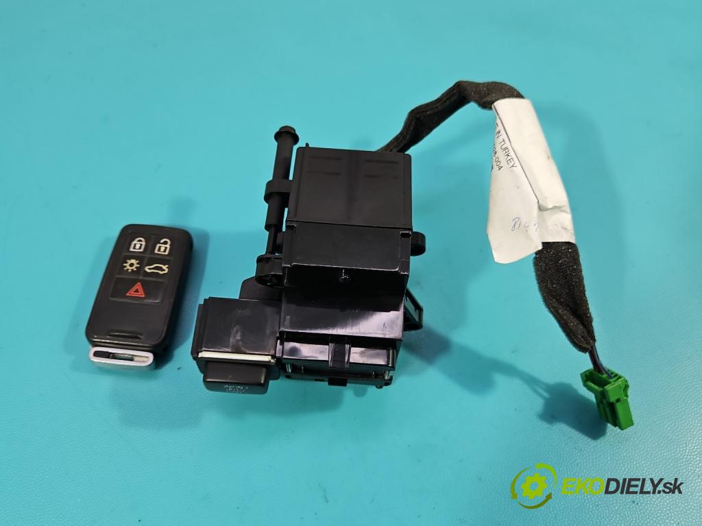 Volvo V70 III 2007-2016 2.0 16V 145 HP manual 107 kW 1999 cm3 5- Spínačka 6G9N-11572-BK (Spínacia skrinka)