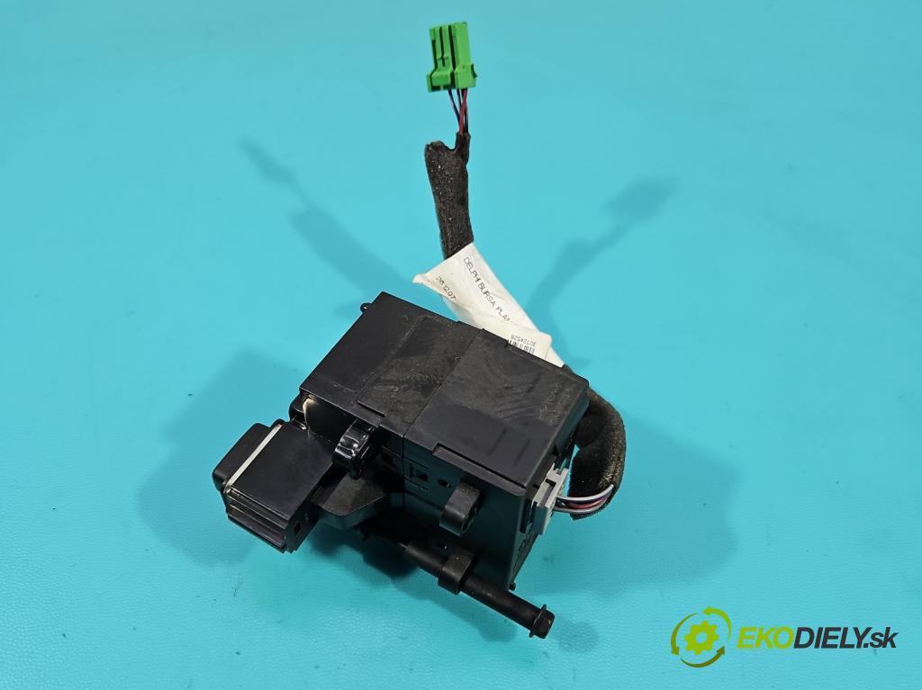 Volvo V70 III 2007-2016 2.0 16V 145 HP manual 107 kW 1999 cm3 5- Spínačka 6G9N-11572-BK (Spínacia skrinka)