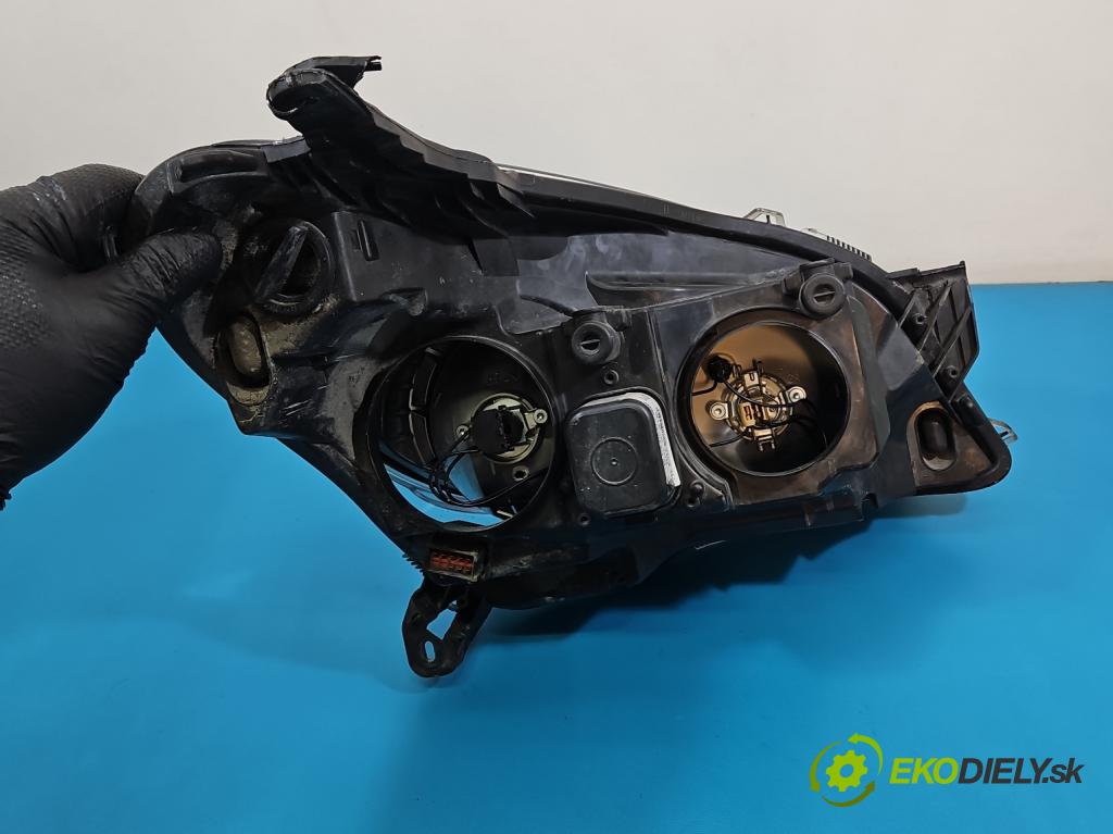 Opel Astra III 2004-2014 1.7 cdti 80 HP manual 59 kW 1686 cm3 5- Reflektor: ľavý 1EG270370-61 (Kľučka dverí ostatné)
