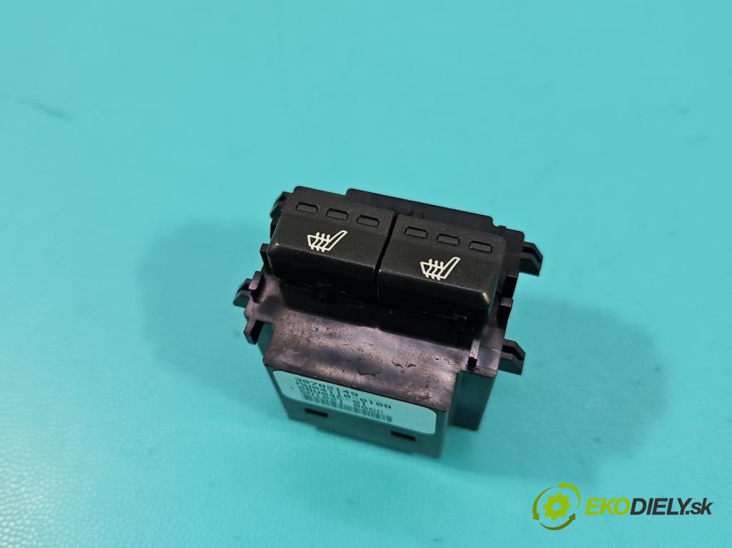 Volvo V70 III 2007-2016 2.0 16V 145 HP manual 107 kW 1999 cm3 5- prepínač ostatné 30782149