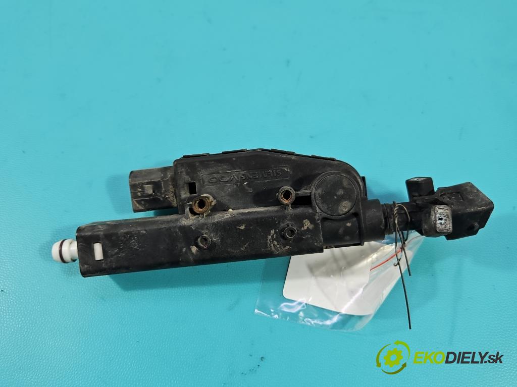 Volvo V70 III 2007-2016 2.0 16V 145 hp manual 107 kW 1999 cm3 5- ostřikovač reflektor: levý A2C53108172 (Motorek ostřikovačů)