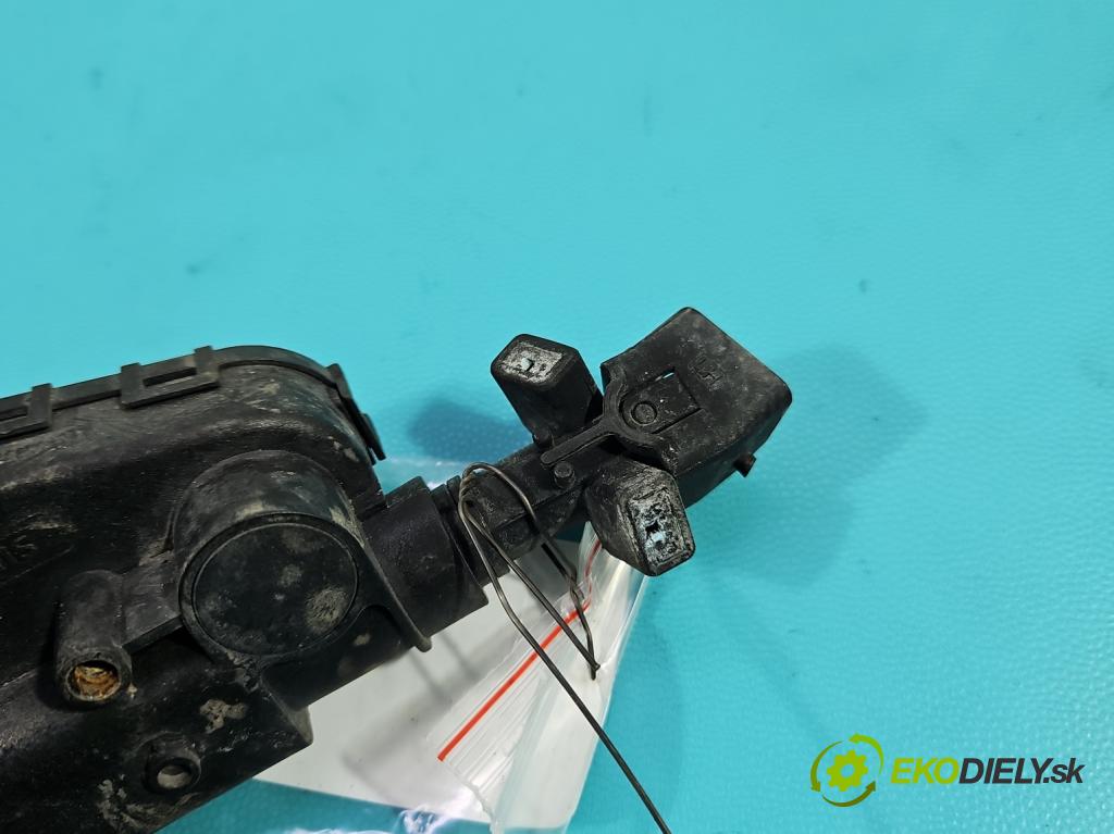 Volvo V70 III 2007-2016 2.0 16V 145 hp manual 107 kW 1999 cm3 5- ostřikovač reflektor: levý A2C53108172 (Motorek ostřikovačů)