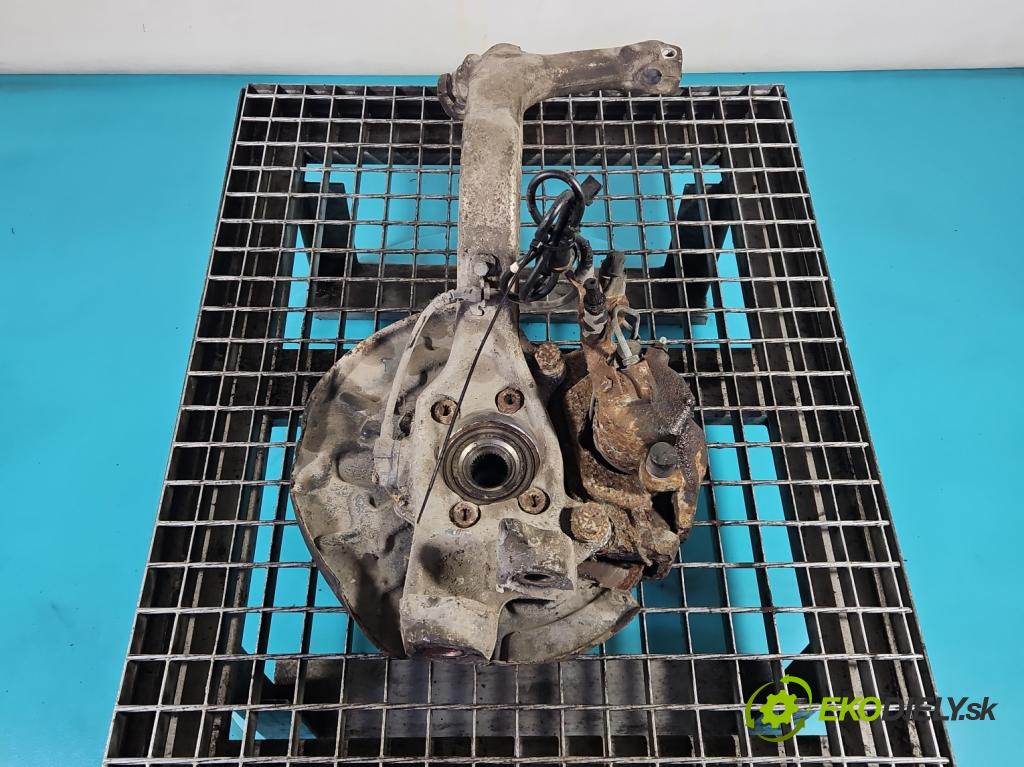 Audi A4 B6 2000-2004 1.9 tdi 131 HP manual 96 kW 1896 cm3 5- náboj ľavé  (Náboj kolesa)