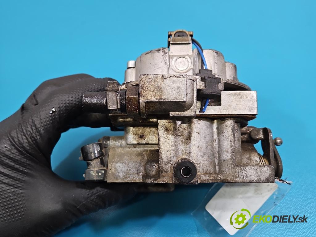 Opel Corsa B 1993-1999 1.2 8V 45KM manual 33 kW 1195 cm3 5- karburátor  (Karburátor)