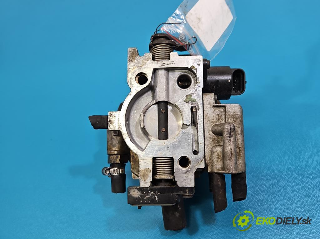 Opel Corsa B 1993-1999 1.2 8V 45KM manual 33 kW 1195 cm3 5- karburátor  (Karburátor)