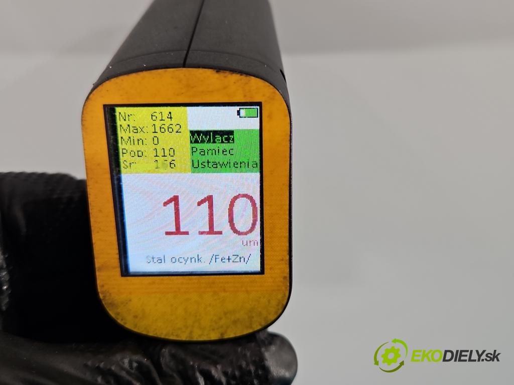 Skoda Octavia IV 2019- 2.0 TDI 116 hp manual 85 kW 1968 cm3 5- dveře zadní levé  (Klika dveří ostatní)