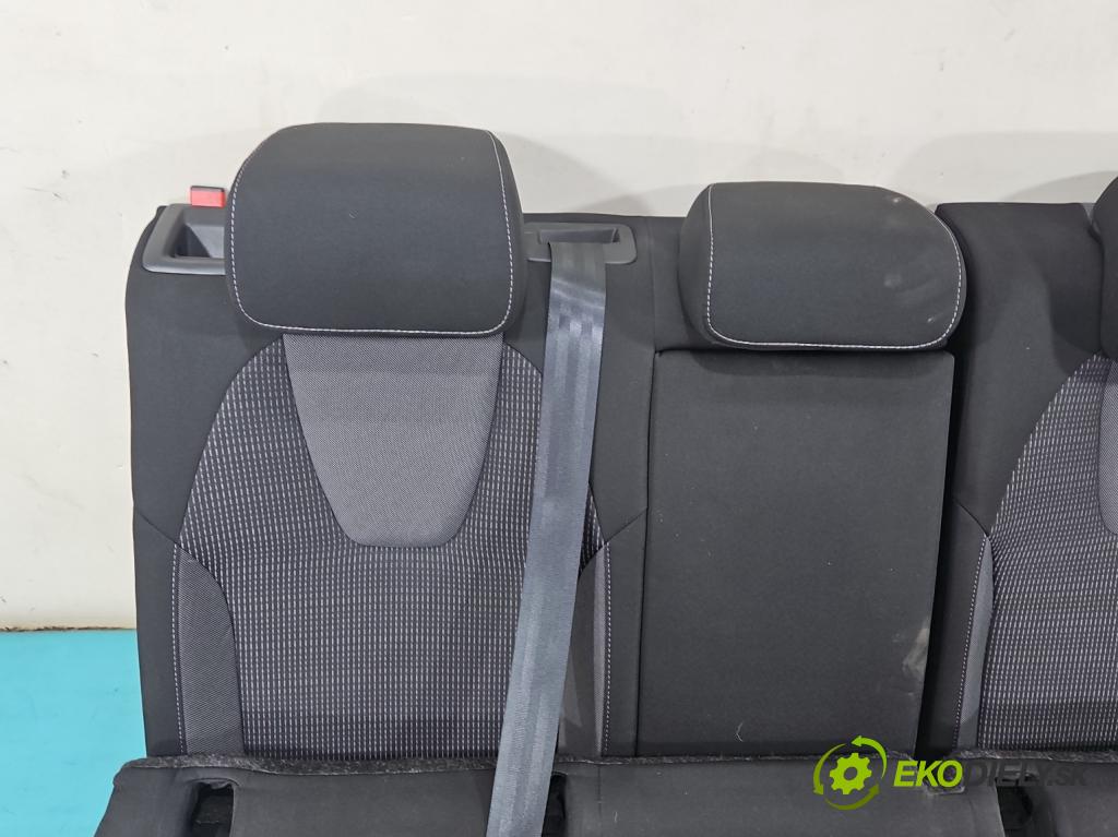 Skoda Octavia IV 2019- 2.0 TDI 116 HP manual 85 kW 1968 cm3 5- Pohovka: zadné  (Sedadlo)
