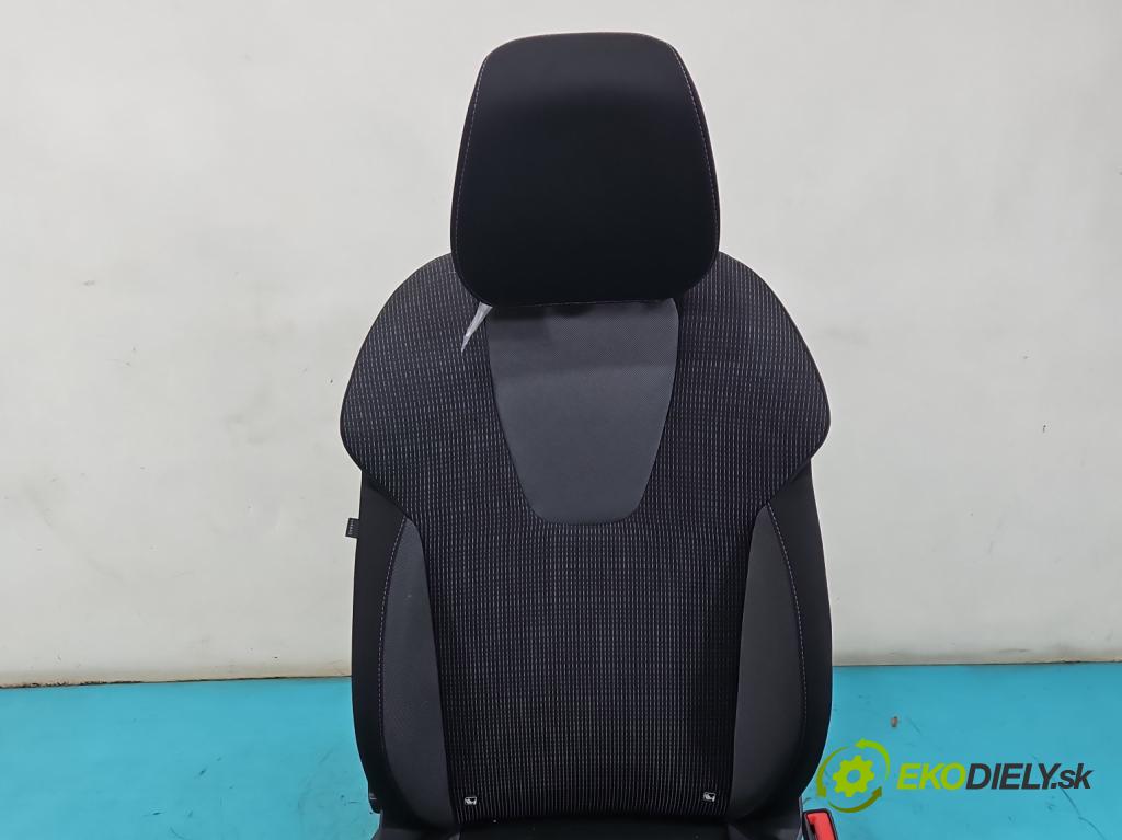 Skoda Octavia IV 2019- 2.0 TDI 116 HP manual 85 kW 1968 cm3 5- Sedačka pravý  (Sedadlo)