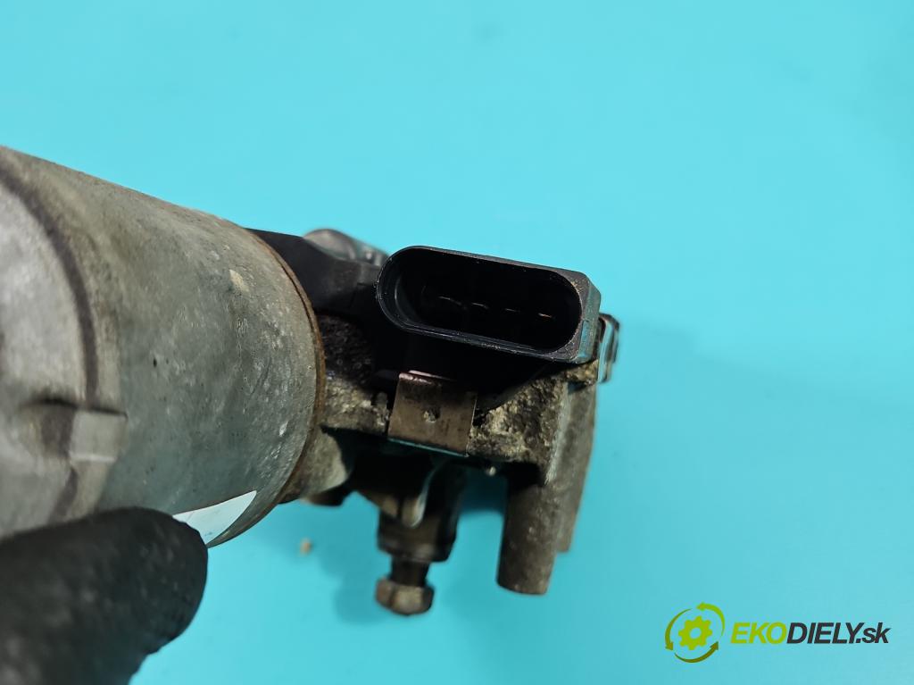 Volvo V70 III 2007-2016 2.0 16V 145 HP manual 107 kW 1999 cm3 5- motor stieračov predné 1397220585