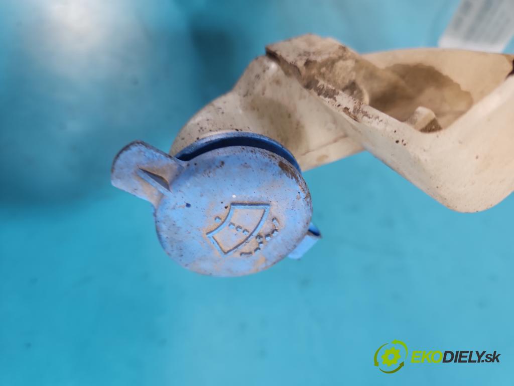 Opel Agila B 2008-2014 1.0 12V 65 HP manual 48 kW 996 cm3 5- nádržka tekutina: ostrekovačov 38400-51K0