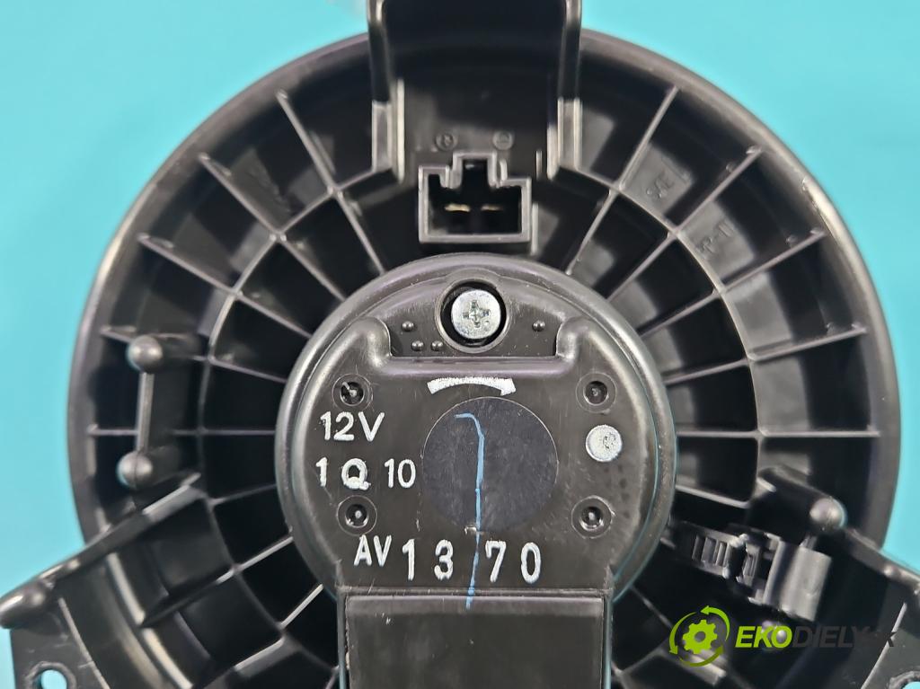 Suzuki Swift Mk7 2010-2017 1.2 16V 94 HP manual 69 kW 1242 cm3 5- ventilátor vzduchu