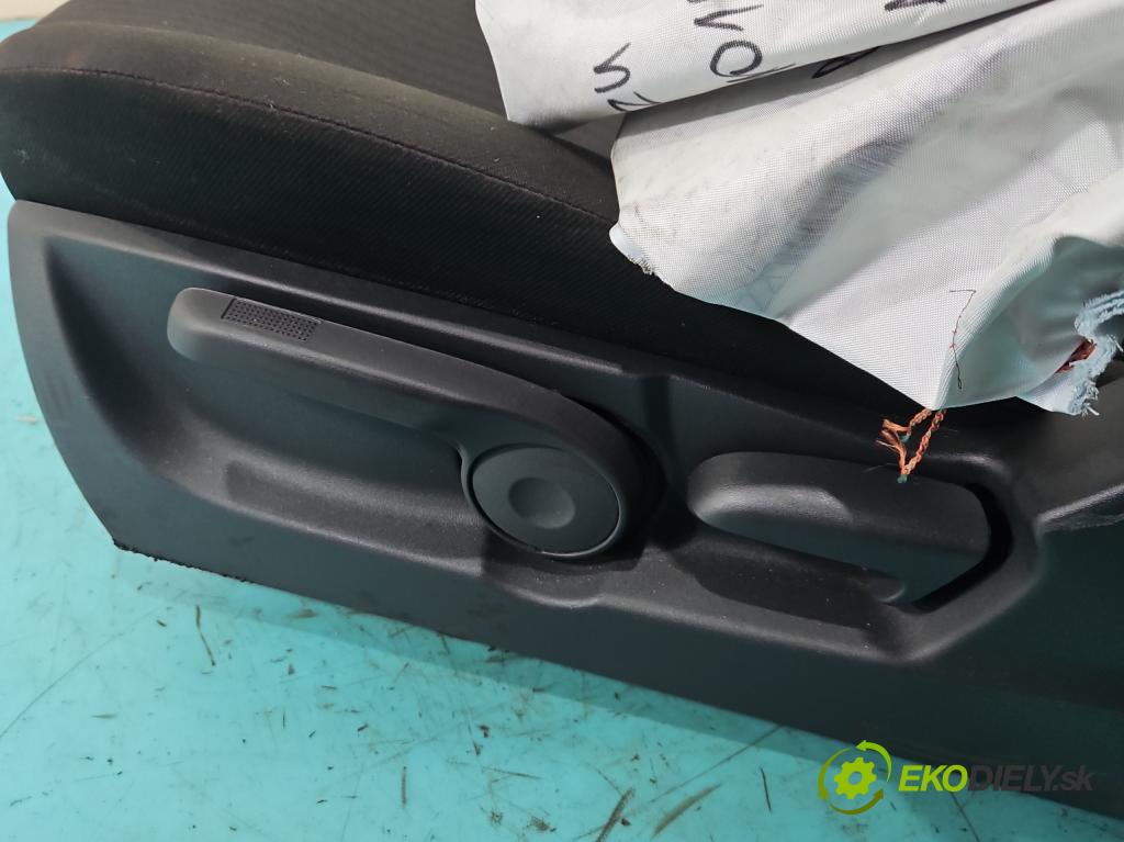 Suzuki Swift Mk7 2010-2017 1.2 16V 94 hp manual 69 kW 1242 cm3 5- Sedadlo levý  (Sedadlo)