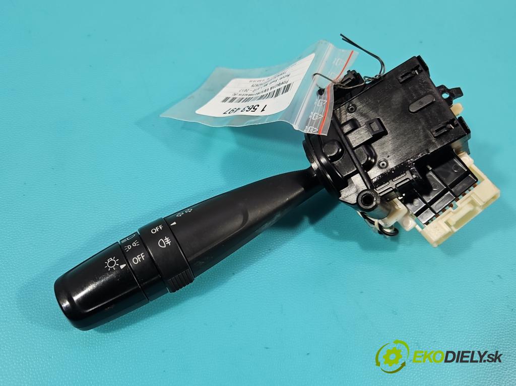 Suzuki Swift Mk7 2010-2017 1.2 16V 94 hp manual 69 kW 1242 cm3 5- Přepínač blinkry: 173744 (Páčky pod volantem)