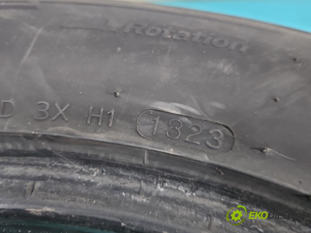 Toyota Rav4 IV 2013-2018 2.0 D4D 124hp manual 91 kW 1998 cm3 5- pneumatika zimné 4ks komplet