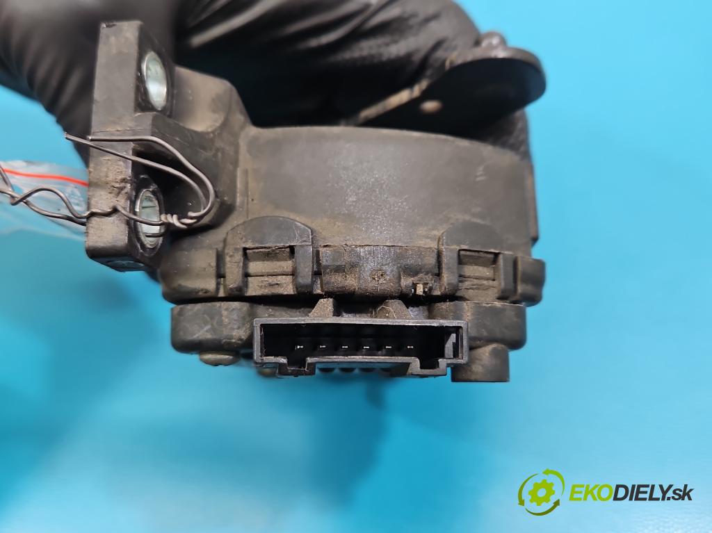 Renault Clio II 1998-2012 1.5 dci 82 hp manual 60 kW 1461 cm3 3- pedal plyn: potenciometr: 8200089851