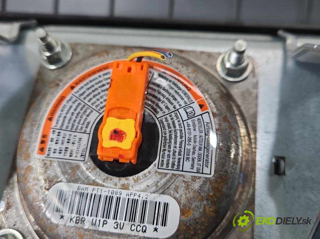 Opel Agila B 2008-2014 1.0 12V 65 hp manual 48 kW 996 cm3 5- polštáře: vzduchové soubor: