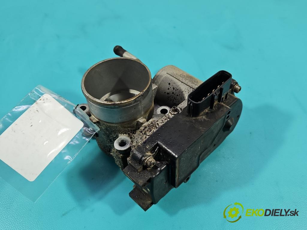 Opel Agila B 2008-2014 1.0 12V 65 hp manual 48 kW 996 cm3 5- škrticí klapka  (Škrticí klapka)