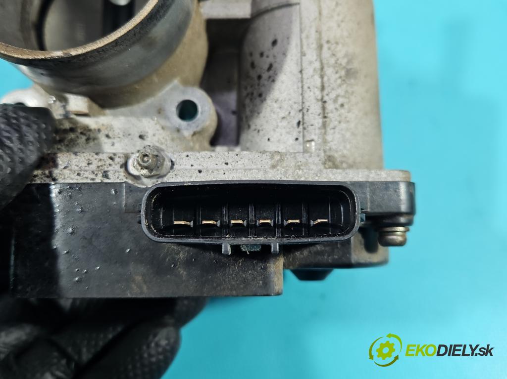 Opel Agila B 2008-2014 1.0 12V 65 hp manual 48 kW 996 cm3 5- škrticí klapka  (Škrticí klapka)