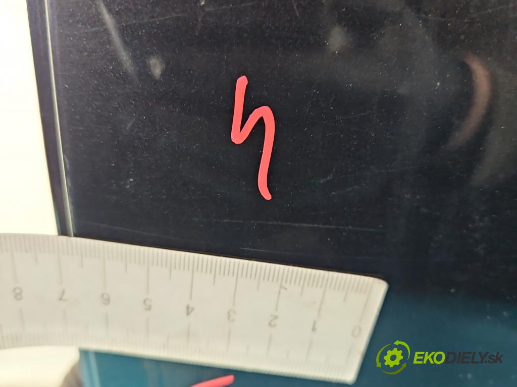 Suzuki Swift Mk7 2010-2017 1.2 16V 94 hp manual 69 kW 1242 cm3 5- dveře zadní levé  (Klika dveří ostatní)