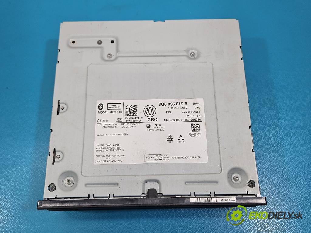 Vw Golf VII 2012-2020 1.2 TSI 86 HP manual 63 kW 1197 cm3 5- Navigácia: čítačka 3Q0035819B