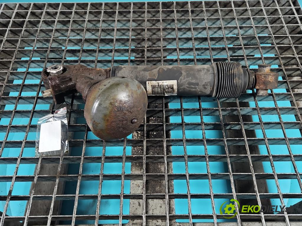 Citroen C5 II 2008-2017 2.0 hdi 136hp manual 100 kW 1997 cm3 4- tlumič zadní levý 9667013680 (Klika dveří ostatní)