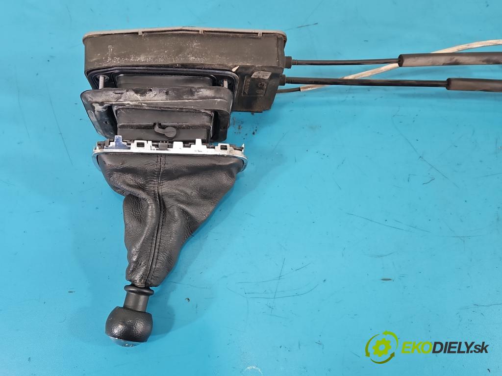 Citroen C5 II 2008-2017 2.0 hdi 136hp manual 100 kW 1997 cm3 4- kulisa změny stupňová  (Řadicí páka (kulisa) )