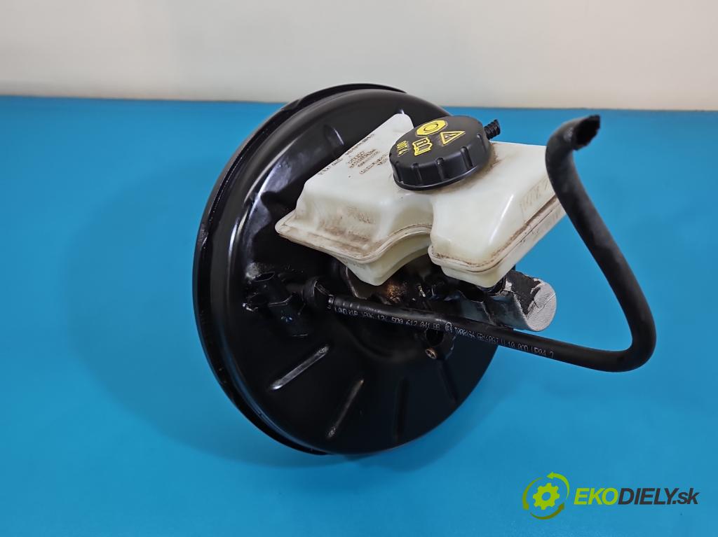 Vw Golf VII 2012-2020 1.2 TSI 86 HP manual 63 kW 1197 cm3 5- servo brzdové 5Q1614105CG