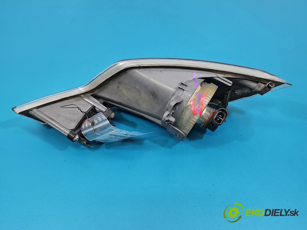 Citroen C5 II 2008-2017 2.0 hdi 136 HP manual 100 kW 1997 cm3 4- Halogen ľavý 271563-00 (Kľučka dverí ostatné)