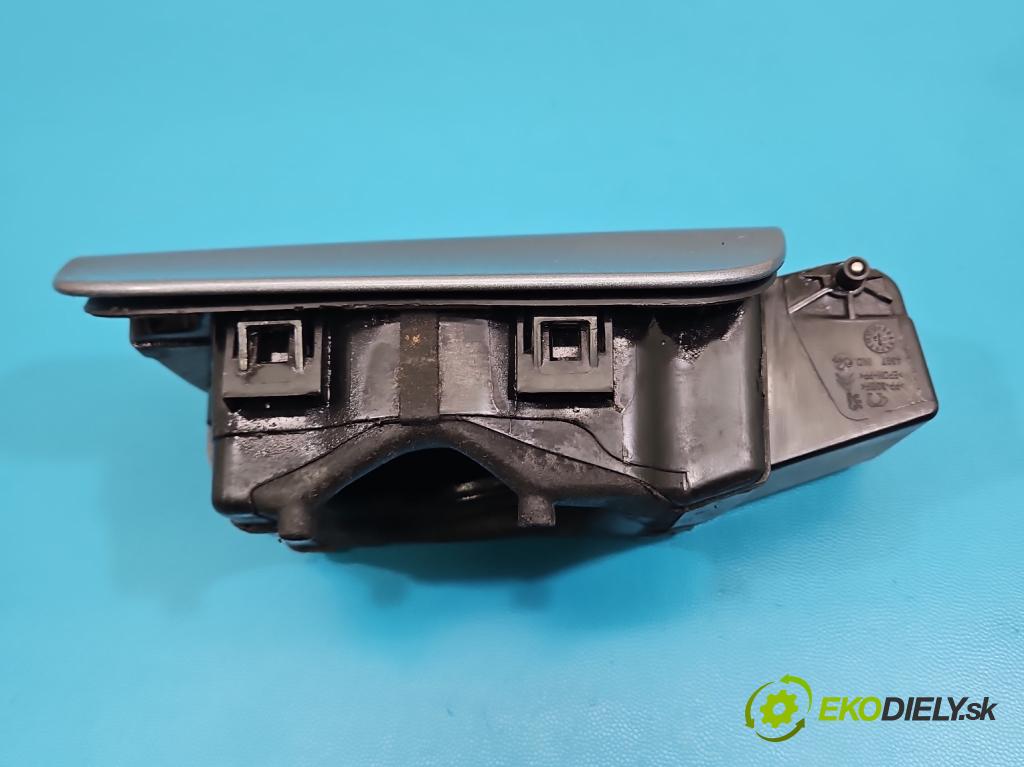 Citroen C5 II 2008-2017 2.0 hdi 136 HP manual 100 kW 1997 cm3 4- Klapka nádrže palivo 9685522880 (Kľučka dverí ostatné)