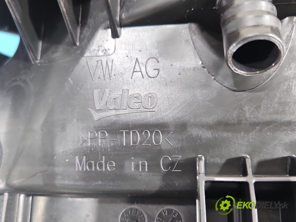 Vw Golf VII 2012-2020 1.2 TSI 86 hp manual 63 kW 1197 cm3 5- radiátor 5Q1816002AD (Radiátor topení)