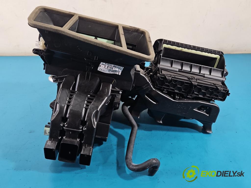 Vw Golf VII 2012-2020 1.2 TSI 86 hp manual 63 kW 1197 cm3 5- radiátor 5Q1816002AD (Radiátor topení)