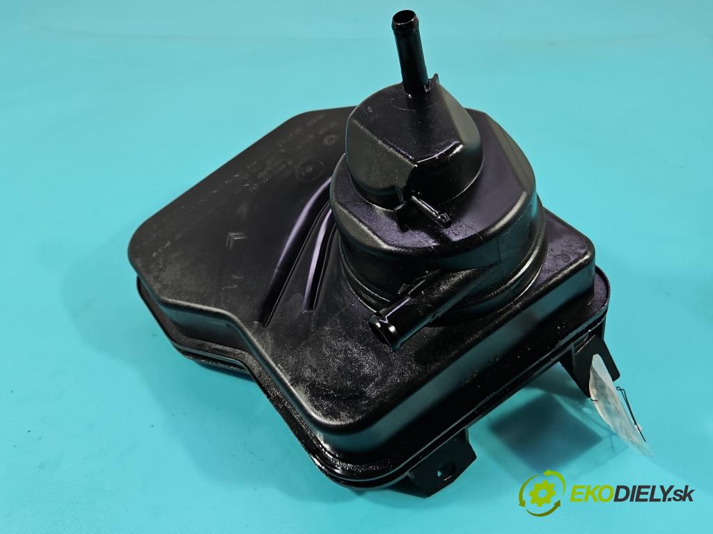 Citroen C5 II 2008-2017 2.0 hdi 136 HP manual 100 kW 1997 cm3 4- Nádrž: kompenzačné: 9663162880