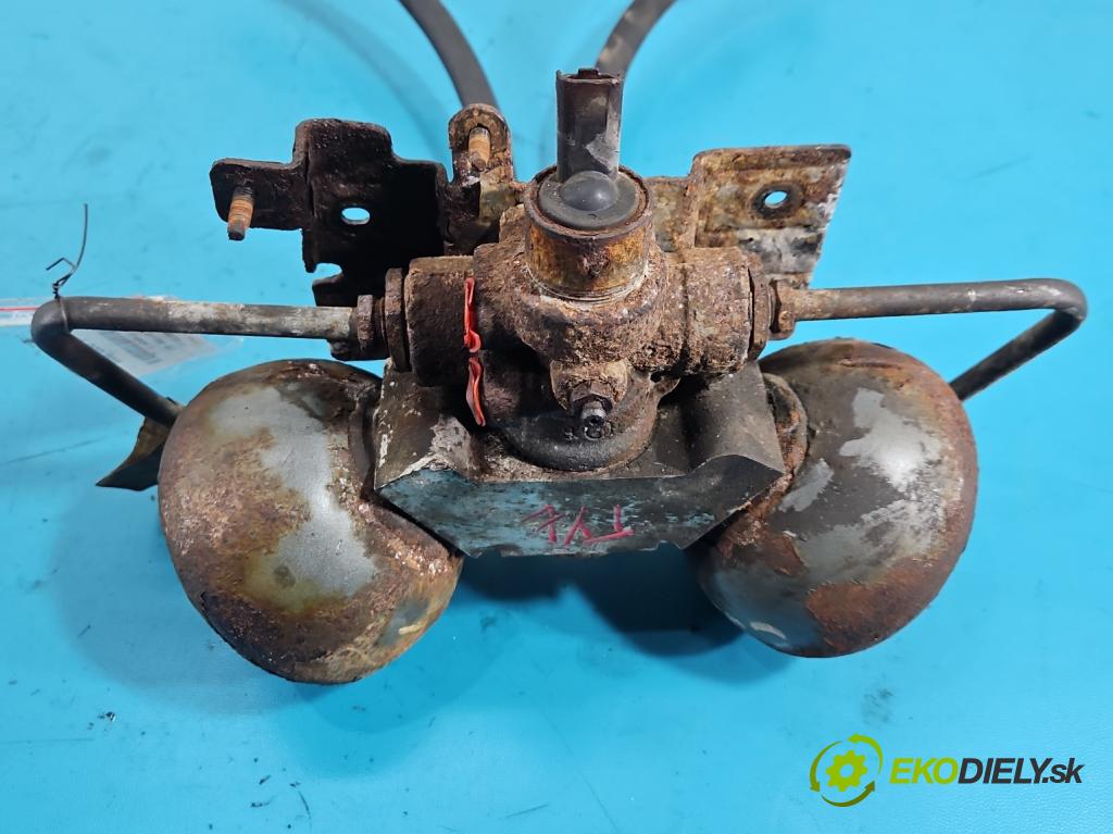 Citroen C5 II 2008-2017 2.0 hdi 136 HP manual 100 kW 1997 cm3 4- Distributor: 9684423680