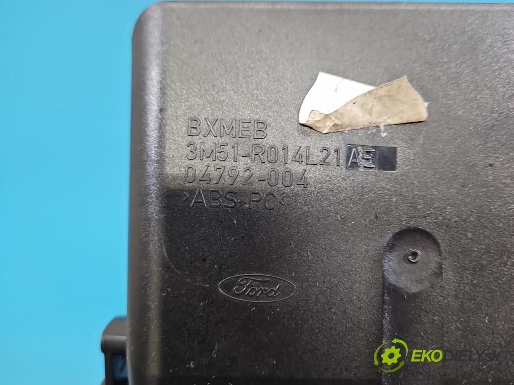 Ford Kuga Mk1 2008-2013 2.0 tdci 136 HP manual 100 kW 1997 cm3 5- Rám: rádio: 3M51-R014L21-BE