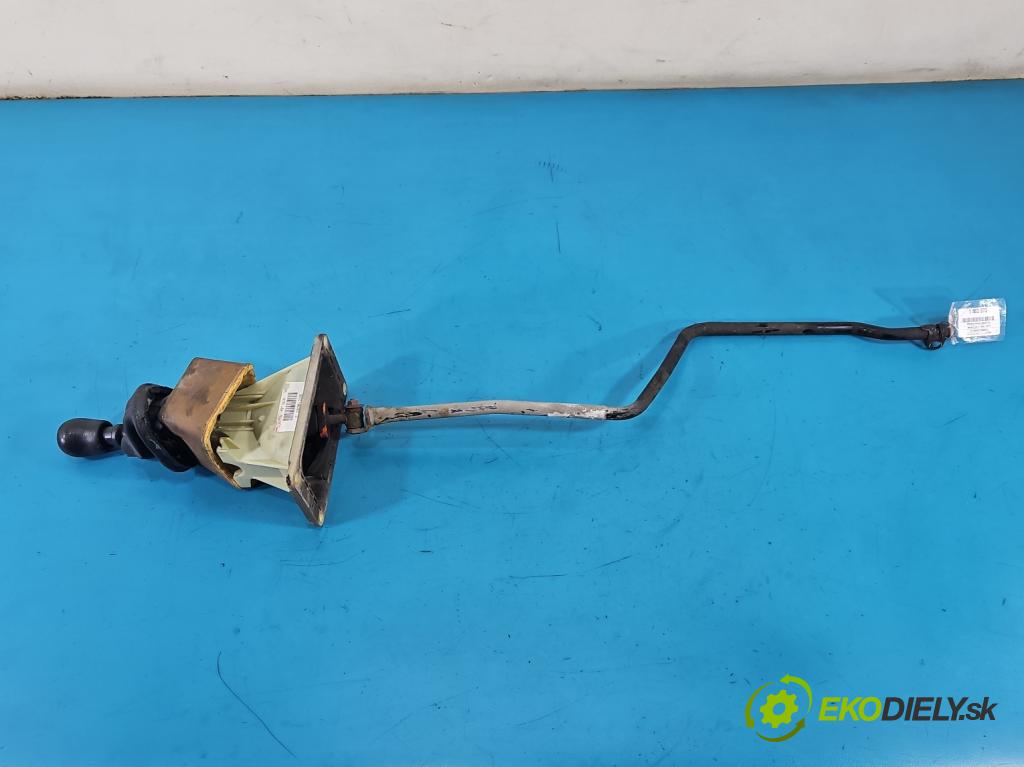 Renault Clio II 1998-2012 1.5 dci 82 hp manual 60 kW 1461 cm3 3- kulisa změny stupňová 8200136365 (Řadicí páka (kulisa) )