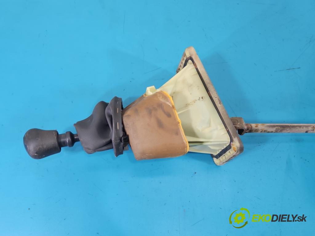 Renault Clio II 1998-2012 1.5 dci 82 HP manual 60 kW 1461 cm3 3- Páka: Změny: stupeň,rýchlosť 8200136365 (Rýchlostná páka (kulisa))