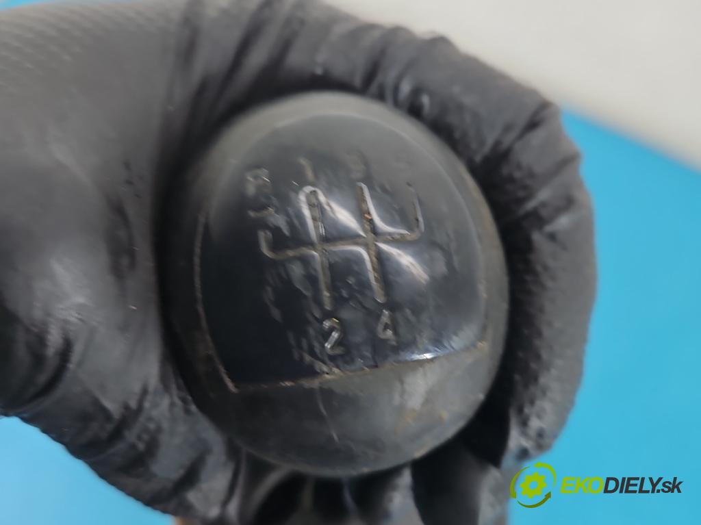 Renault Clio II 1998-2012 1.5 dci 82 HP manual 60 kW 1461 cm3 3- Páka: Změny: stupeň,rýchlosť 8200136365 (Rýchlostná páka (kulisa))