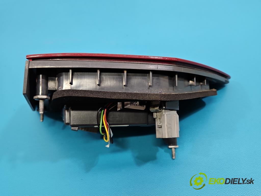 Ford Mondeo Mk5 2014-2022 2.0 16V 140 HP automatic 103 kW 1999 cm3 4- svetlo / reflektor zadné ľavé DS73-13A603-JF (Kľučka dverí ostatné)